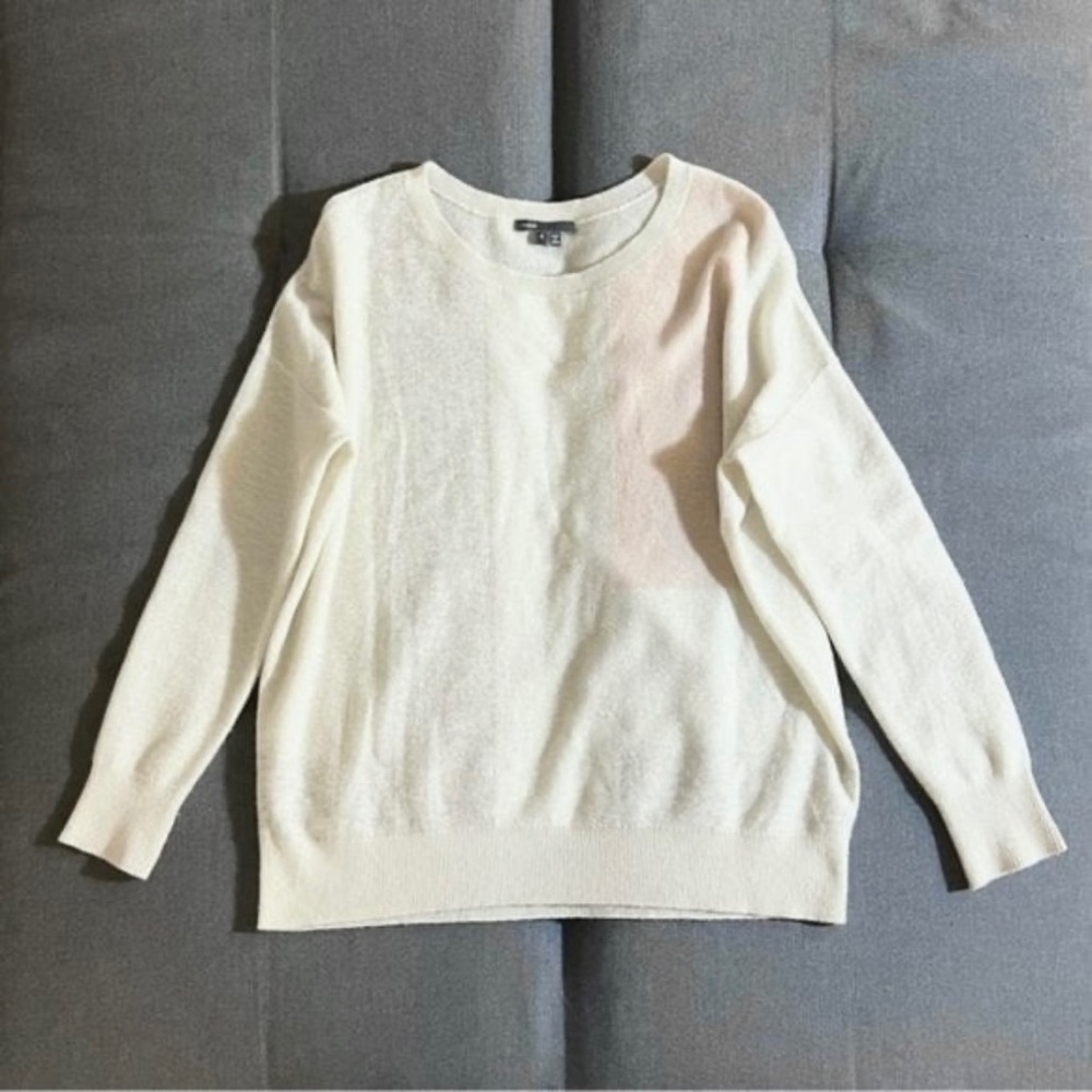 Vince Cream Cashmere  Sweater with Color Block